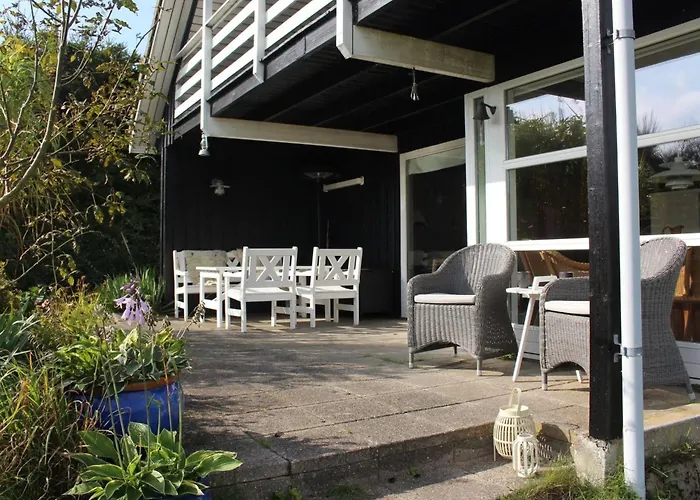 Asmod - 450m From The Sea By Interhome